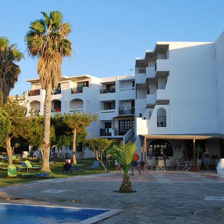 Hotel Ocean Heights View