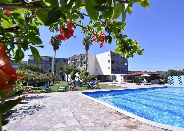 Hotel Ocean Heights View 4*