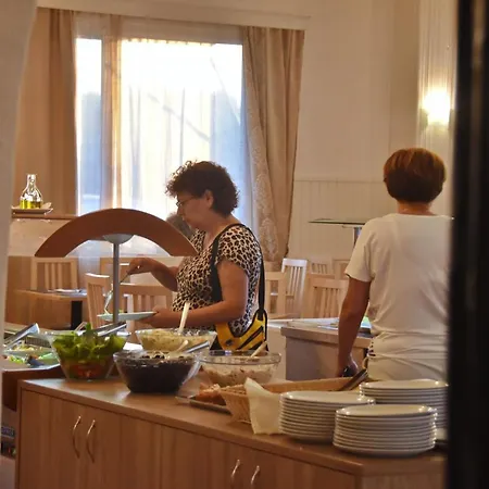 Ocean Heights View Hotel Hersonissos (Crete)