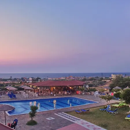 Hotel Ocean Heights View 4*