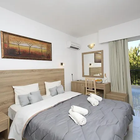 Ocean Heights View Hotel 4*