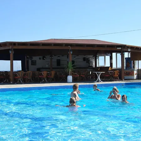 Hotel Ocean Heights View 4*