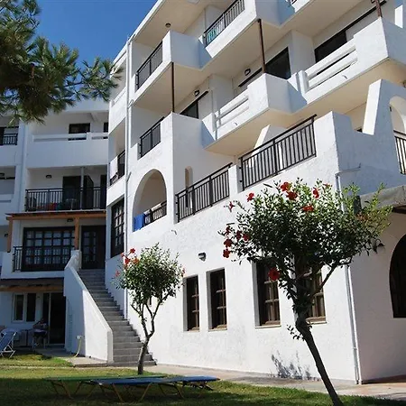 Ocean Heights View Hotel 4*