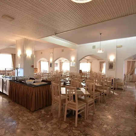 Ocean Heights View 4* خيرسونِسوس