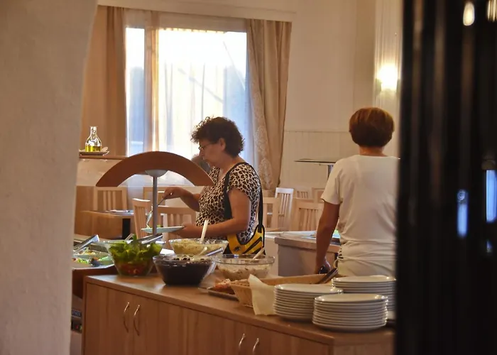 Ocean Heights View Готель Херсонісос