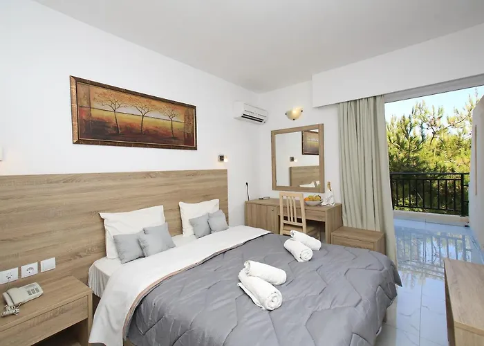 Ocean Heights View Hotel 4*