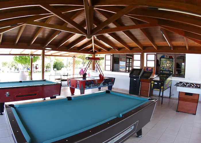 فندق Ocean Heights View 4*