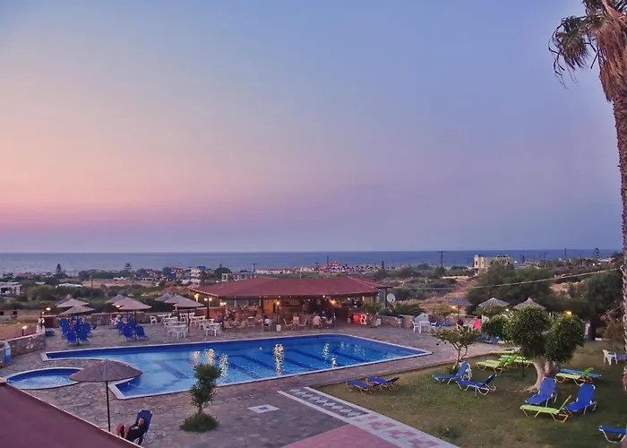 Hotel Ocean Heights View 4*